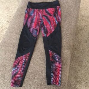 Dolce Bonita leggins Excellent condition no Rips no tears no Stains. Size M.